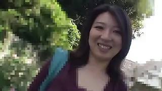 毛茸茸的日本熟女田尻奈穗被狠狠操翻
